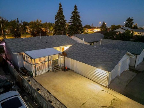 159 Rundlehorn Crescent Ne, Calgary, AB - Outdoor With Deck Patio Veranda