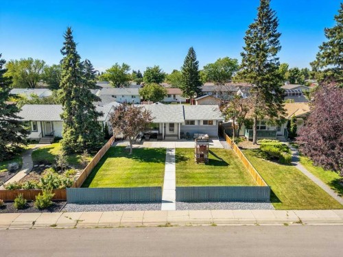 159 Rundlehorn Crescent Ne, Calgary, AB - Outdoor