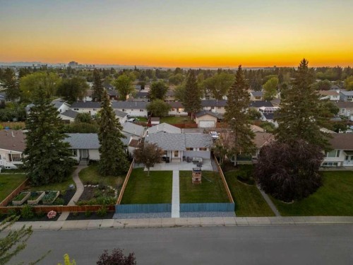 159 Rundlehorn Crescent Ne, Calgary, AB - Outdoor With View