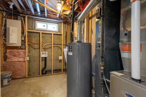 7512 Hunterfield Road Nw, Calgary, AB - Indoor Photo Showing Basement