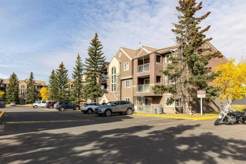 11-2611 Edenwold Heights Nw, Calgary, AB - Outdoor With Balcony With Facade