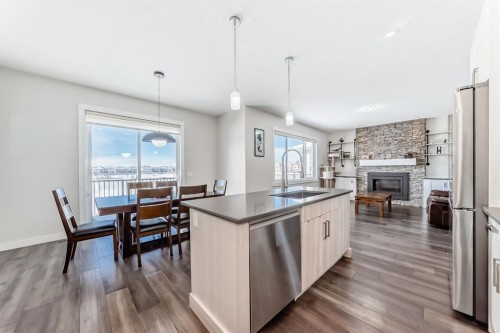 69 Sundown Grove, Cochrane, AB - Indoor Photo Showing Other Room