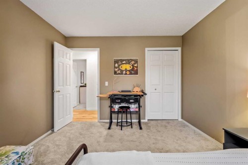 13127 Lake Crimson Drive Se, Calgary, AB - Indoor
