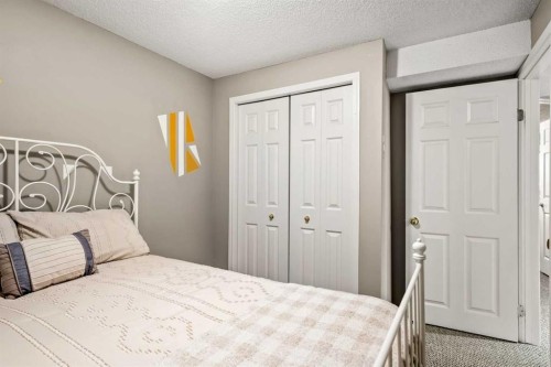13127 Lake Crimson Drive Se, Calgary, AB - Indoor Photo Showing Bedroom