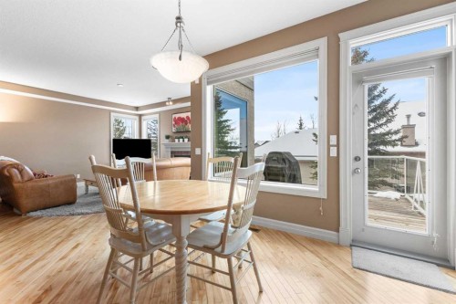 131 Discovery Ridge Way Sw, Calgary, AB - Indoor Photo Showing Dining Room