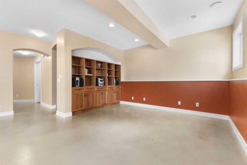131 Discovery Ridge Way Sw, Calgary, AB - Indoor Photo Showing Other Room