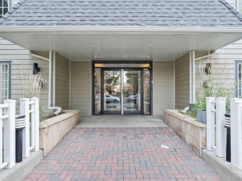 105-820 15 Avenue Sw, Calgary, AB - Outdoor With Deck Patio Veranda With Exterior