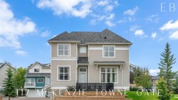 117 Mckenzie Towne Gate SE Calgary, AB T2Z 4G2