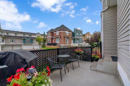 117 Mckenzie Towne Gate Se, Calgary, AB - Outdoor