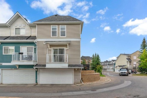 117 Mckenzie Towne Gate Se, Calgary, AB - Outdoor With Facade