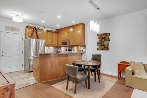 101-8 Hemlock Crescent Sw, Calgary, AB - Indoor
