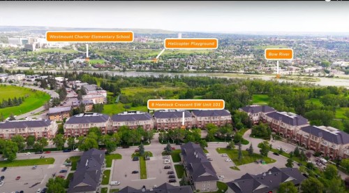 101-8 Hemlock Crescent Sw, Calgary, AB - Outdoor With View