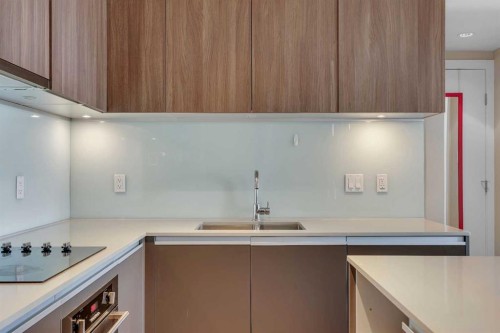 1501-1122 3 Street Se, Calgary, AB - Indoor Photo Showing Kitchen