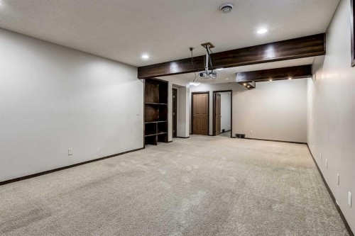 9 Cranwell Court Se, Calgary, AB - Indoor