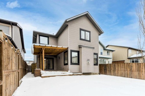 9 Cranwell Court Se, Calgary, AB - Outdoor