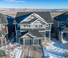 570 River Heights Crescent  Cochrane, AB T4C 0T8