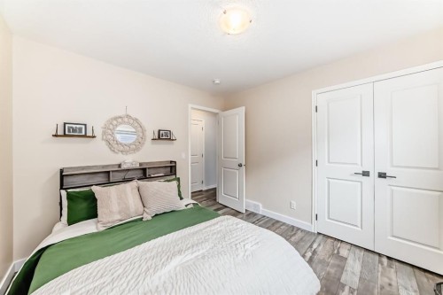 570 River Heights Crescent, Cochrane, AB - Indoor Photo Showing Bedroom