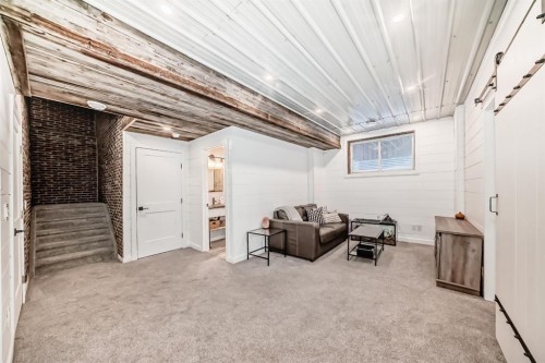 570 River Heights Crescent, Cochrane, AB - Indoor Photo Showing Other Room