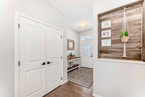 570 River Heights Crescent, Cochrane, AB - Indoor Photo Showing Other Room