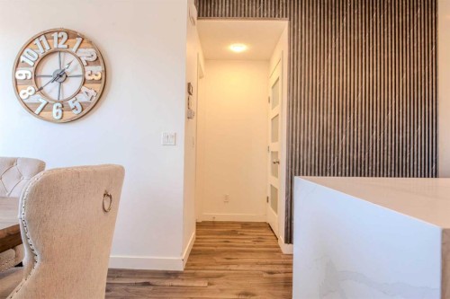 9021 46 Street Ne, Calgary, AB - Indoor Photo Showing Other Room