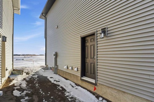 313 Cobblestone Gate Sw, Airdrie, AB - Outdoor With Exterior