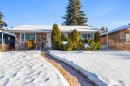 2618 46 Street Se, Calgary, AB  - Outdoor 