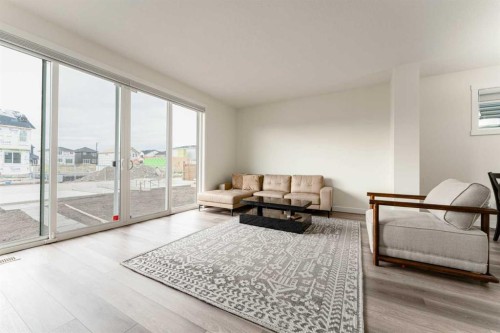 3222 Chinook Winds Drive Sw, Airdrie, AB - Indoor Photo Showing Living Room