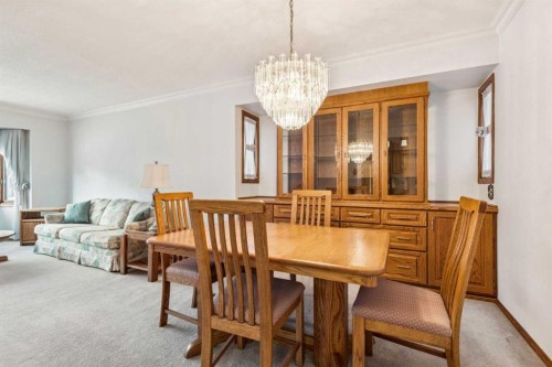 34 Atlanta Crescent Se, Calgary, AB - Indoor Photo Showing Dining Room
