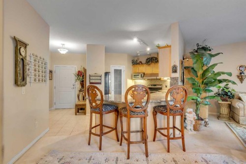 3206-3206 Lake Fraser Court Se, Calgary, AB - Indoor