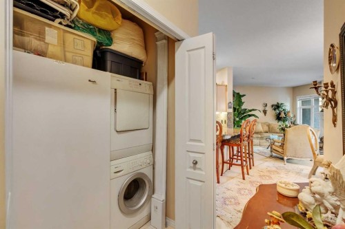 3206-3206 Lake Fraser Court Se, Calgary, AB - Indoor Photo Showing Laundry Room