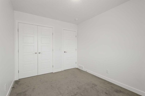 317 Masters Road Se, Calgary, AB - Indoor Photo Showing Other Room
