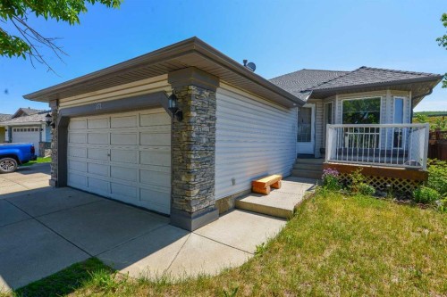 152 Valley Meadow Close Nw, Calgary, AB - Outdoor With Deck Patio Veranda
