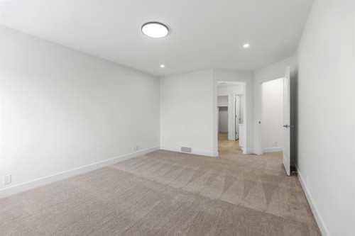 213 Tuscany  Ravine Close Nw, Calgary, AB - Indoor Photo Showing Other Room