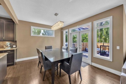172 Panatella Crescent Nw, Calgary, AB - Indoor Photo Showing Dining Room