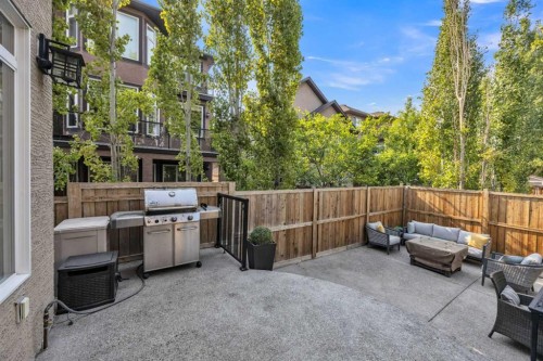 172 Panatella Crescent Nw, Calgary, AB - Outdoor