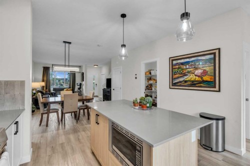 315 Wolf Creek Way Se, Calgary, AB - Indoor