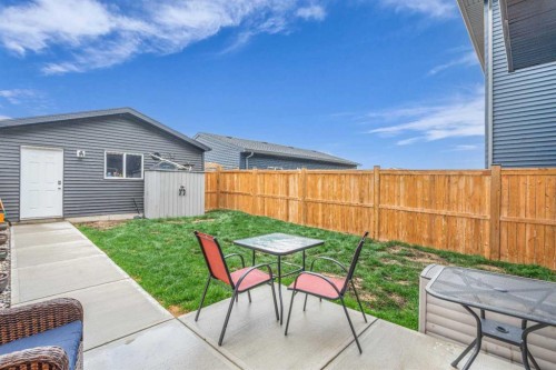 315 Wolf Creek Way Se, Calgary, AB - Outdoor