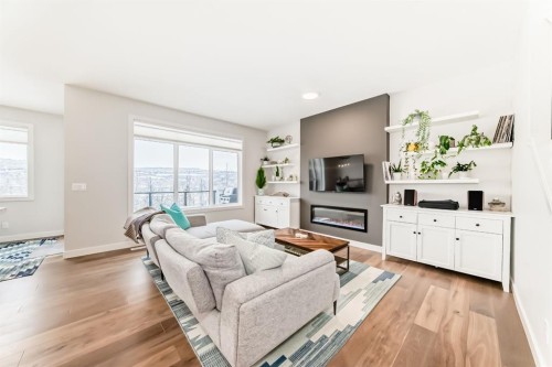 280 Precedence View, Cochrane, AB - Indoor Photo Showing Living Room