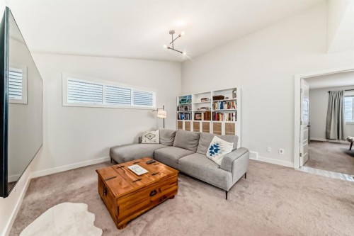 280 Precedence View, Cochrane, AB - Indoor