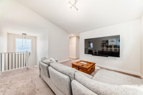 280 Precedence View, Cochrane, AB - Indoor Photo Showing Living Room