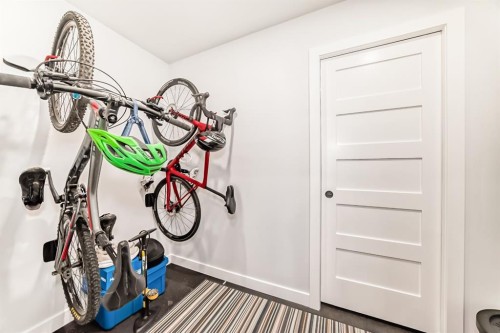 280 Precedence View, Cochrane, AB - Indoor Photo Showing Other Room