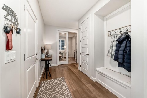 280 Precedence View, Cochrane, AB - Indoor