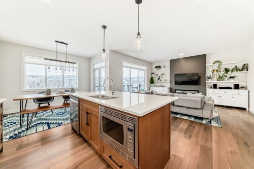 280 Precedence View, Cochrane, AB - Indoor