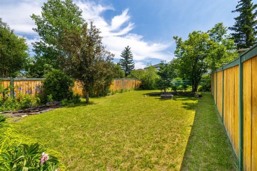 11137 Hidden Valley Drive Nw, Calgary, AB - Outdoor