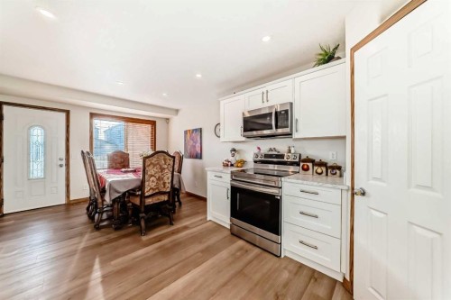 51 Everstone Boulevard Sw, Calgary, AB - Indoor