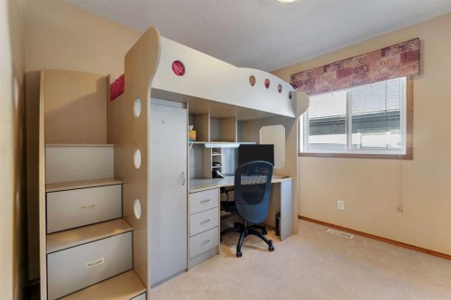214 Saddlemont Boulevard Ne, Calgary, AB - Indoor Photo Showing Office