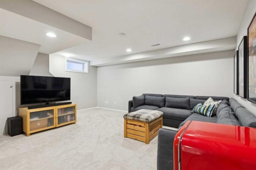 31 Prestwick Grove Se, Calgary, AB - Indoor