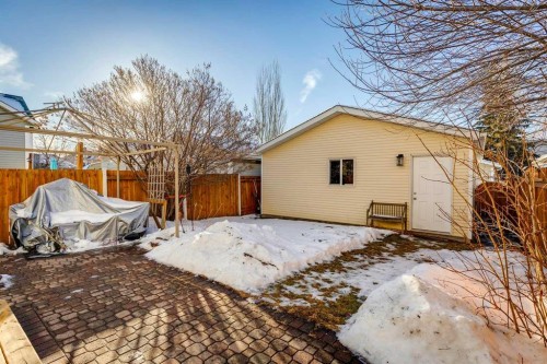 31 Prestwick Grove Se, Calgary, AB - Outdoor