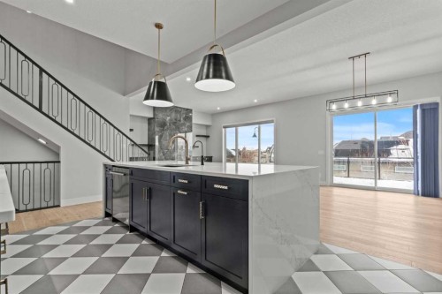 137 Waters Edge Drive, Heritage Pointe, AB - Indoor Photo Showing Kitchen