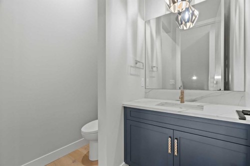 137 Waters Edge Drive, Heritage Pointe, AB - Indoor Photo Showing Bathroom